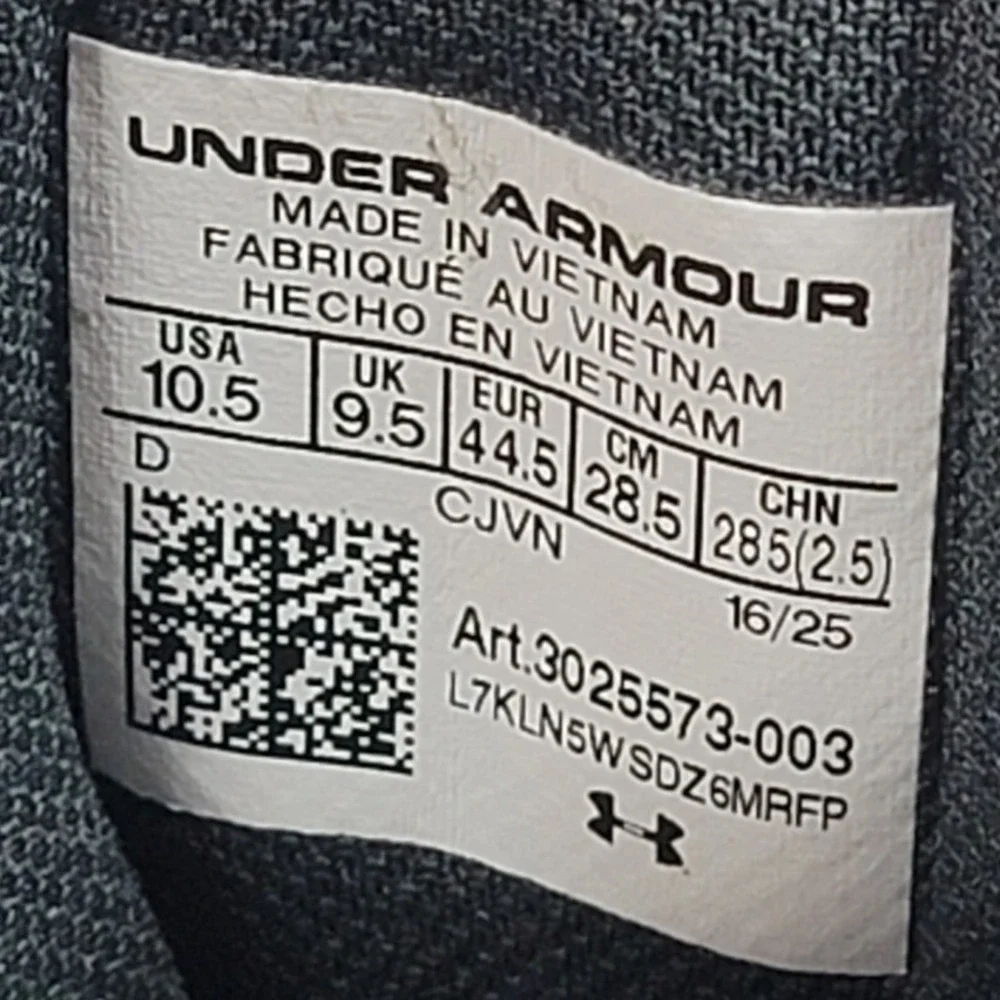 Under Armour HOVR Ridge Trek Storm Proof Hiking Boots 3025573-003 Mens 10.5